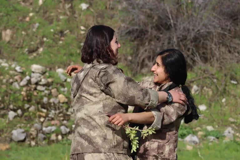 Gerîlayên Azadiyê yên Kurdistanê 4'ê Nîsanê pîroz kirin