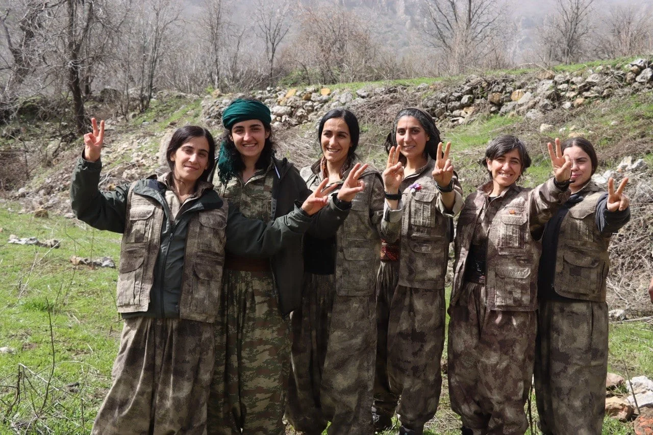 Gerîlayên Azadiyê - 24