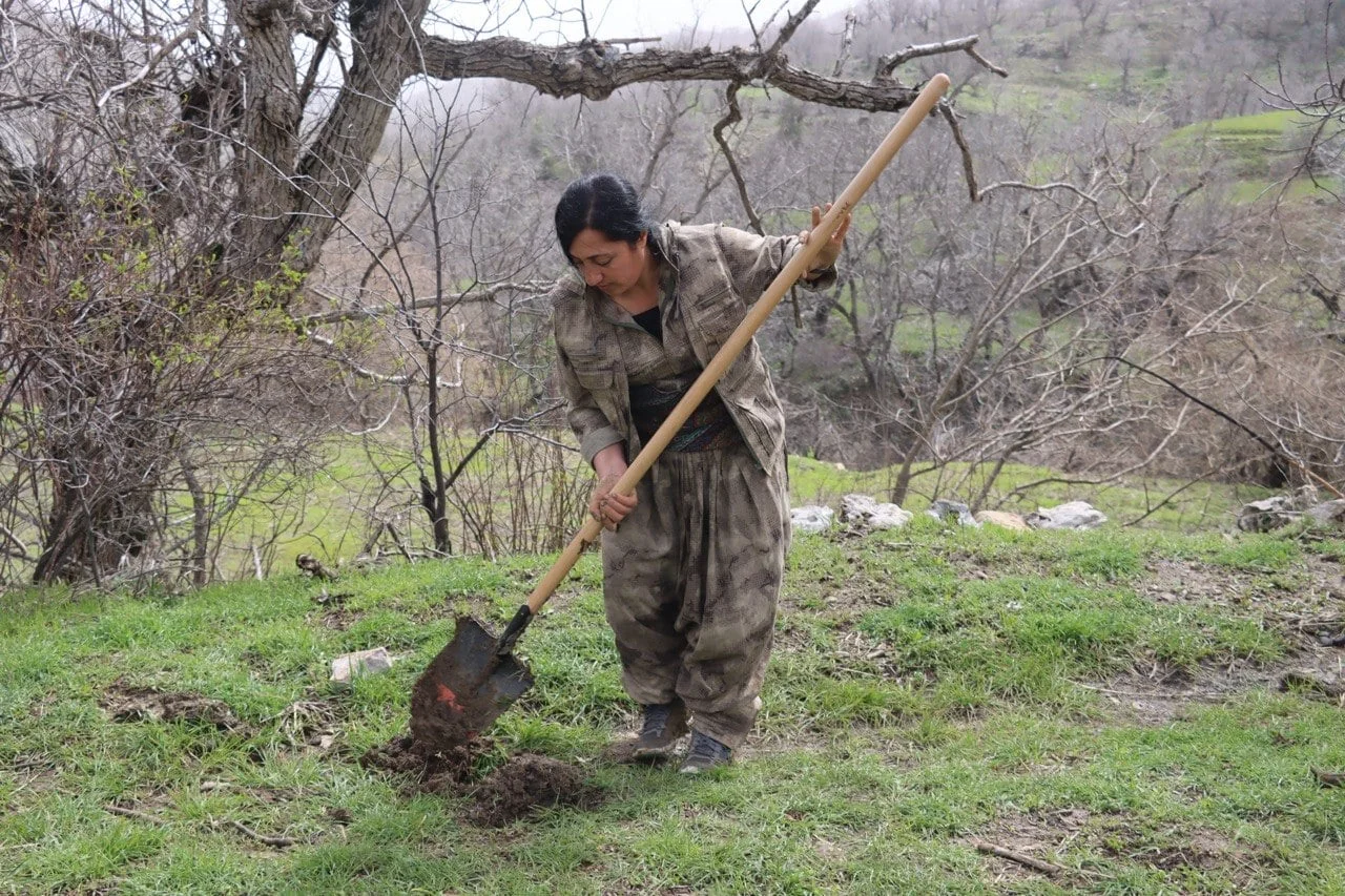 Gerîlayên Azadiyê - 25